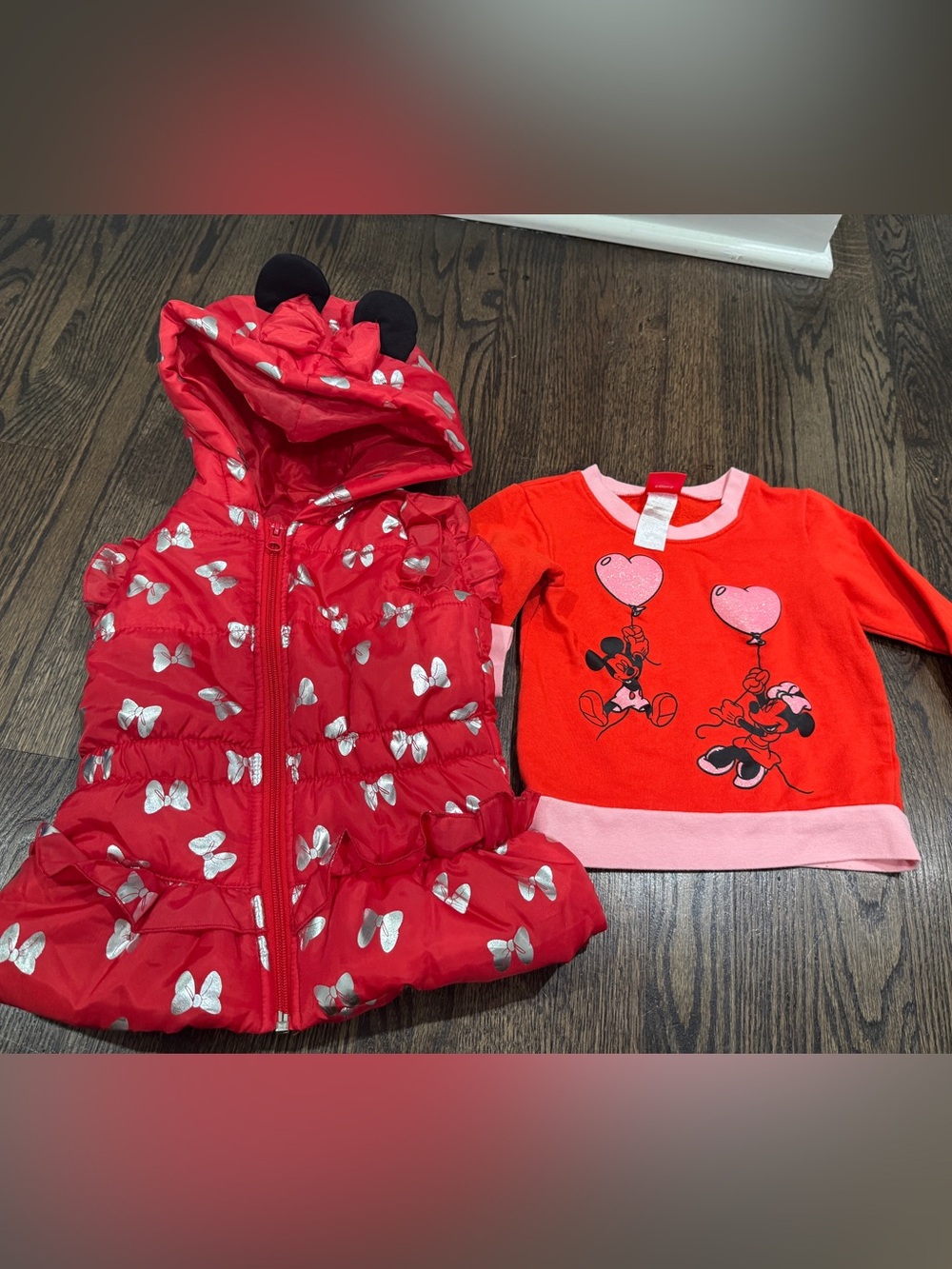 Minnie Mouse Red Vest and Long Sleeve Shirt Set (3T)